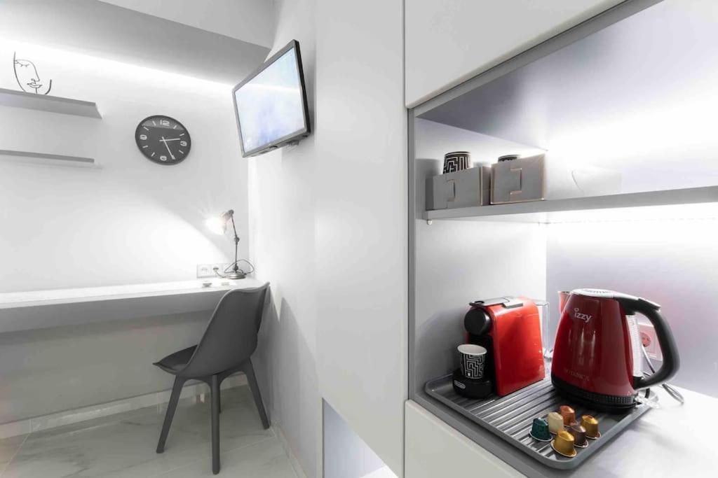 Lux Seaside Apartment By Volos Hospitality Exteriör bild